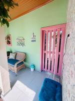 Casa Verde Bertioga, um espaço cheio de charme com três praias - Indaiá, Pedra Selada e Riviera de São Lourenço para visitar a pé! - Chambres d'hôtes Bertioga
