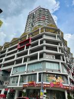 The Octagon Ipoh Premium Suites - Pool, Games, Food for 6 PAX - B&B Ipoh