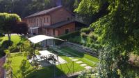 Casa per 6 con AC nel verde del Monferrato, giardino e barbecue - B&B Castell'Alfero