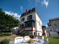 La Frendah - Maison familiale à Cabourg - 14 personnes - Plage à 50 m - Jardin - B&B Cabourg