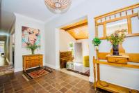 Sunny Poolside Escape in Somerset West - B&B Somerset West