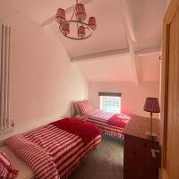 Bear Cottage - Waterfall Country - Chambres d'hôtes Glyn-neath