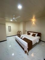 Dreibettzimmer mit Balkon