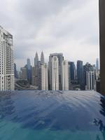 majestic residence klcc rooftop pool - B&B Kuala Lumpur