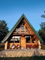 Vikendica Pino - Bed and Breakfast Han Pijesak