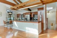 Warm Mountain Home - 2 minute walk to Ski Shuttle - B&B Avon