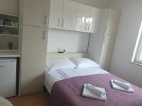 Soba brez balkona - B&B Stara Novalja