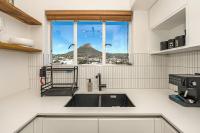 Table Mountain Views - Stylish Gardens Apartment - B&B Città del Capo