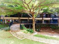 Royal Sentul Park Syariah khusus untuk keluarga dan pasangan menikah - Bed and Breakfast Kedungmanggu
