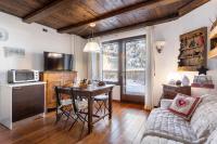 Hostdomus - Eagle Apartment - B&B Sestriere