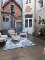 La maison Zola - B&B Saint-Amand-Montrond