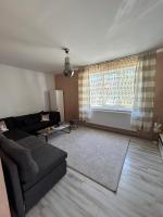 Adrian Ap 1 - Chambres d’hôtes Lupeni