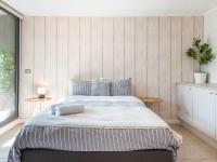 HOM I Mall Plaza Egana I Metro Cercano I Piscina - B&B Santiago