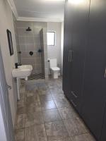 The Good Samaritan 4 - B&B Witbank