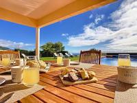 Villa Baradaye by Atlantic Holiday - B&B Estreito da Calheta