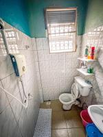Urban,cozy one bedroom 6 mins Walk to acaciamall - B&B Kampala