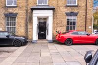 Rugby 1-BR Apt, Parking, City Centre, Sleeps 3 - Ferienwohnung Rugby