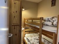 Appartement calme avec parking au centre de Cauterets - FR-1-812-153 - Chambres d'hôtes Cauterets