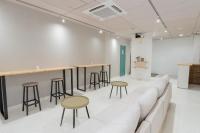 atic Guesthouse - B&B Takamatsu