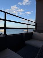 Peaks- La Prestigia R4 Luxury 1BR Sea View Apartment - Chambres d'hôtes Hurghada