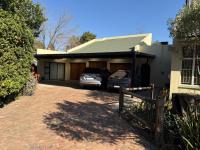 The Minimalist Suite - Bed and Breakfast Kempton Park