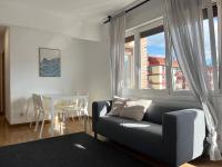 Cozy apartment with large balcony in Azkoitia - B&B Azkoitia