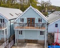 Walkers Boathouse - Luxury Lakeside Retreat - B&B Bowness-on-Windermere