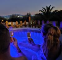 Villa Mika - Bed and Breakfast Alora