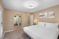 Tusculum Hilltop Haven For 8 - Bed and Breakfast Cincinnati