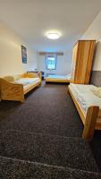 Chambre Quadruple avec Salle de Bains Privative