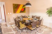 Casa com 3 quartos toda climatizada com Piscina e Lazer - Chambres d’hôtes Peruíbe