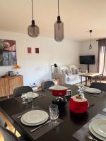 Apartment with a garden, close to golf - Ferienwohnung Lens VS