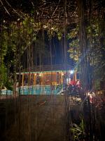 Baan Rim Tarn B&B - Bed and Breakfast Takua Pa