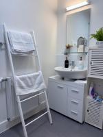 Kidbrooke station Greenwich studio flat near O2 & London Bridge - B&B Londra