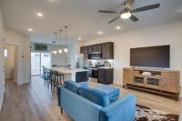 Modern Townhome about 3 Mi to Dtwn Grand Junction - B&B Grand Junction