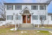 Shop, Hike, Golf & Swim: Inviting Deer Park Escape - B&B Deer Park