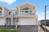 Ruby Jade Coastal Luxury at Anna Bay - B&B Eneabba