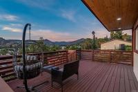 Mountains Views with Pool & Basketball, Relax & Play! - B&B Escondido
