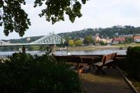 B&B Dresden - Ferienwohnung an der Elbe - Bed and Breakfast Dresden