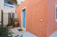 Theros Houses Santorini - B&B Kamari