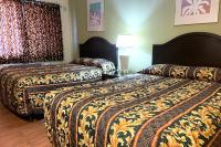 Alloggio Deluxe con 2 Letti Matrimoniali - Non Fumatori