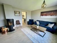 5 Bedroom House at Hakallestranda - B&B Sandvik