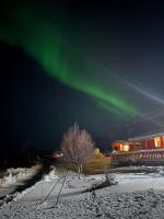 Cabin in stunning surroundings in Neverfjord - B&B Hammerfest