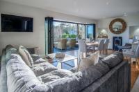 Avalon - Luxurious 4 Bedroom - Saundersfoot - Bed and Breakfast Saundersfoot