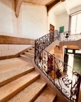 Joli appartement dans un Château l Proche de Dijon - B&B Marliens