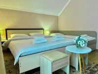 Camera Tripla Comfort