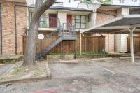 Whole 1 Bedroom Apt w Swimming Pool Condo 2 Mi to White Rock Lake! - Chambres d'hôtes Dallas