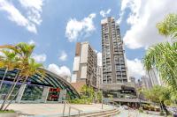 Studio top 20º andar 150 m do metro Brooklin com piscina - Chambres d'hôtes São Paulo