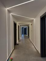 Deluxe Studio with Balcony and Pool view at The Beacon - Ferienwohnung Accra