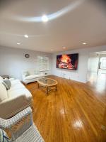 2000 square feet of comfort and relaxation near NYC - Chambres d’hôtes South River